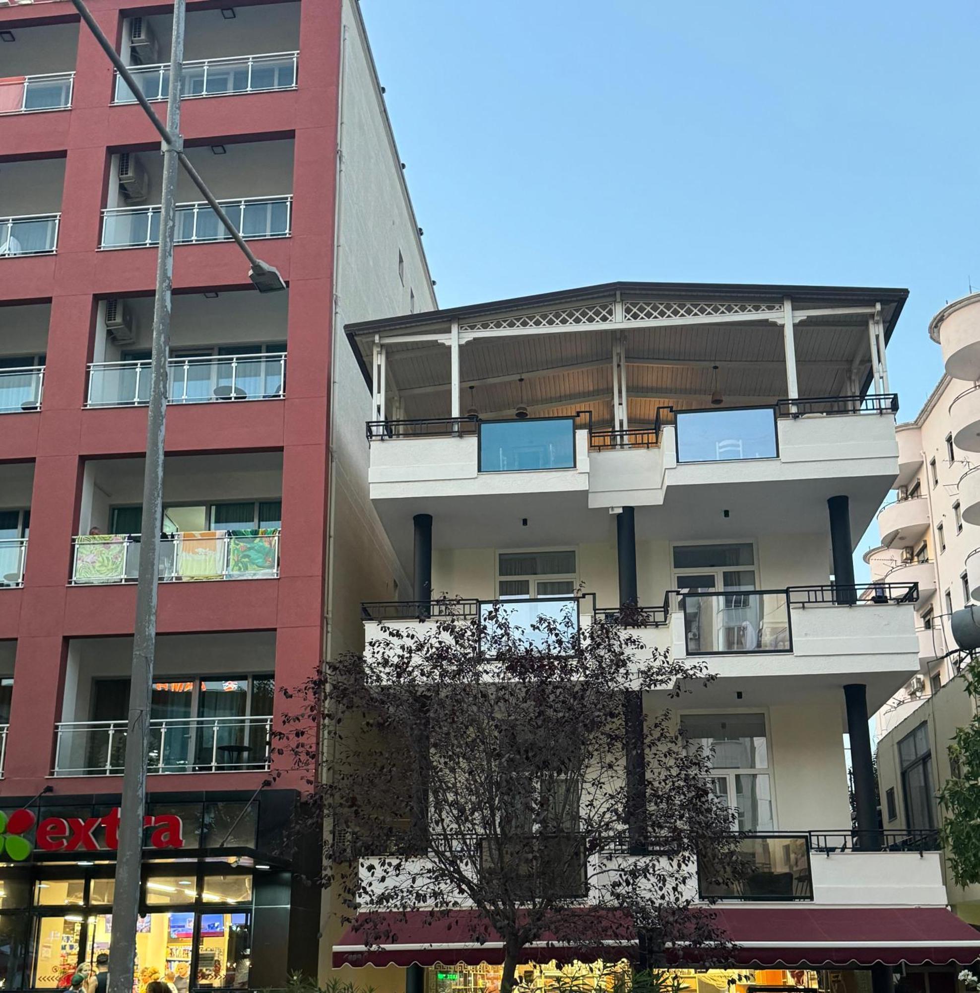 Villa Lamer Durrës Exteriör bild