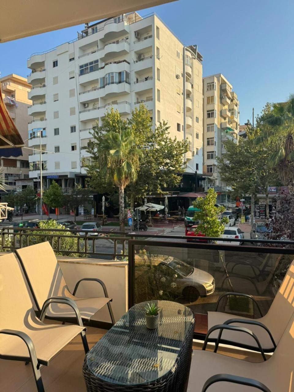 Villa Lamer Durrës Exteriör bild